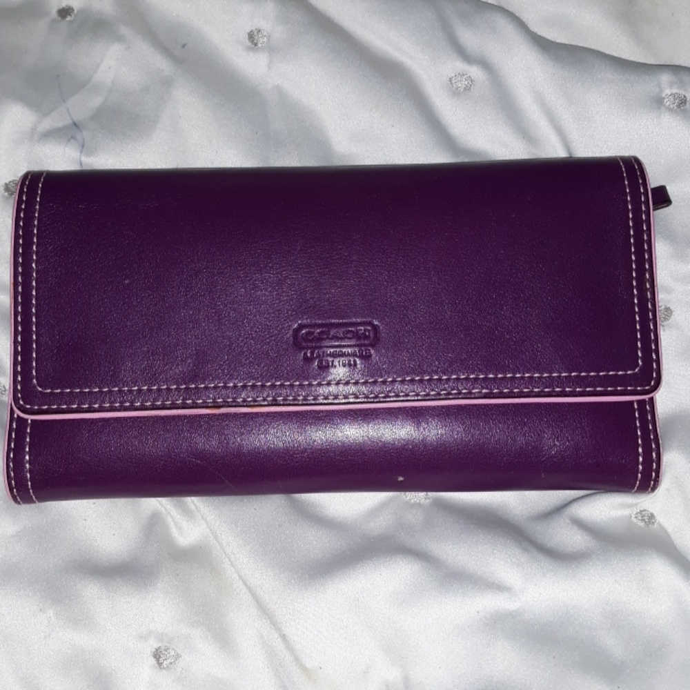 Coach wallet